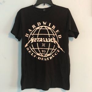 Black Metallica t-shirt